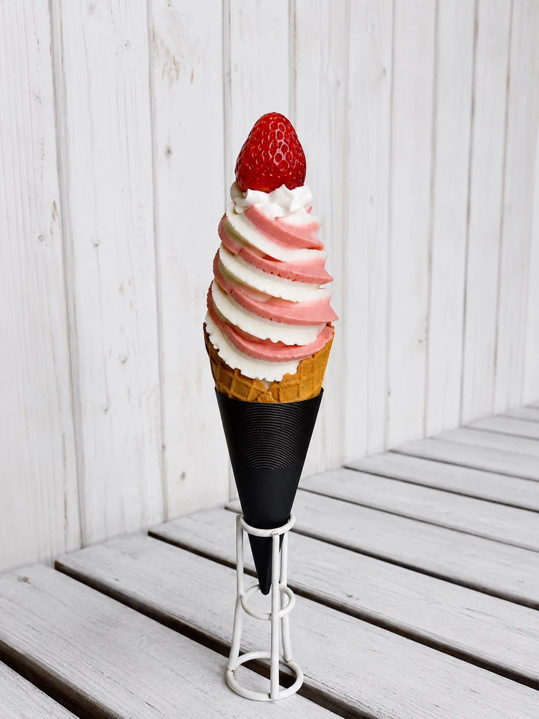 いちごとミルクのソフトクリーム